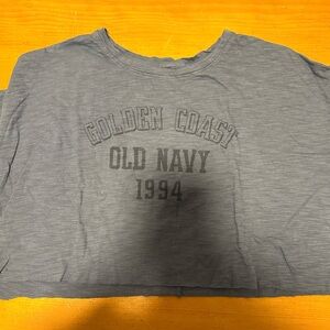 Women’s cropped t shirt